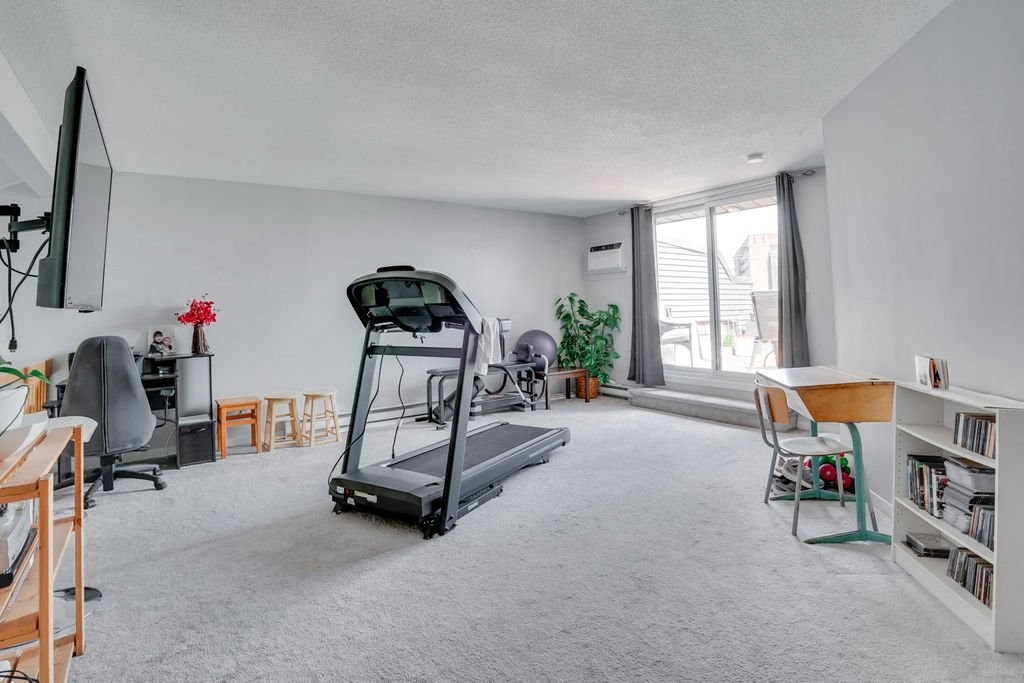 









228


Rue de Morency

, 401,
Gatineau (Gatineau),




QC
J8V2P6

