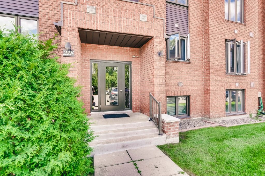 









228


Rue de Morency

, 401,
Gatineau (Gatineau),




QC
J8V2P6

