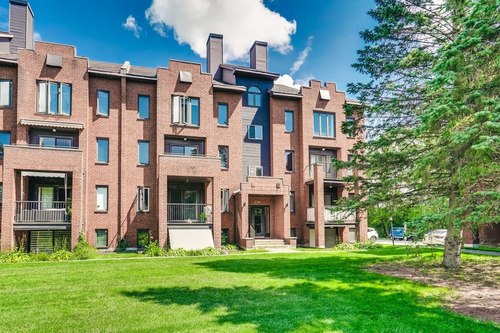 









228


Rue de Morency

, 401,
Gatineau (Gatineau),




QC
J8V2P6

