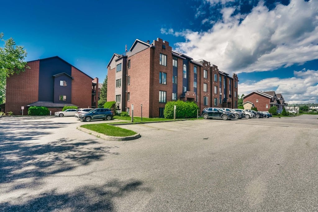 









228


Rue de Morency

, 401,
Gatineau (Gatineau),




QC
J8V2P6

