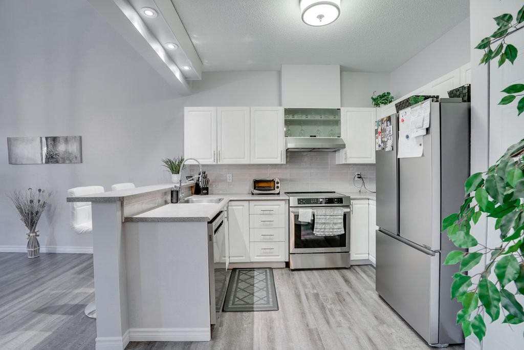 









228


Rue de Morency

, 401,
Gatineau (Gatineau),




QC
J8V2P6

