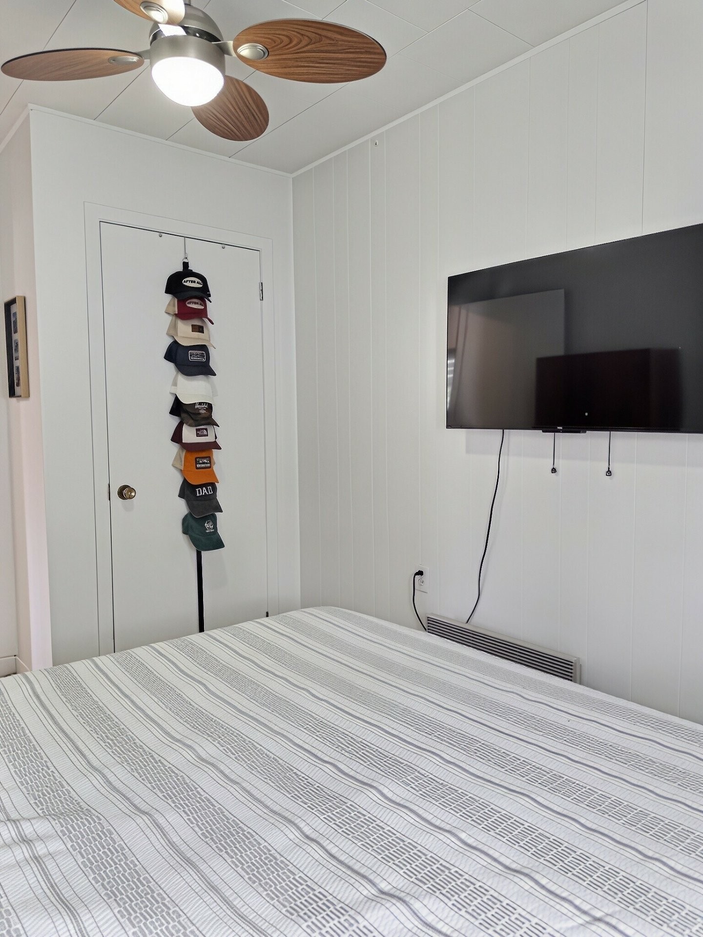 









50


Rue Notre-Dame E.

,
Lorrainville,




QC
J0Z2R0

