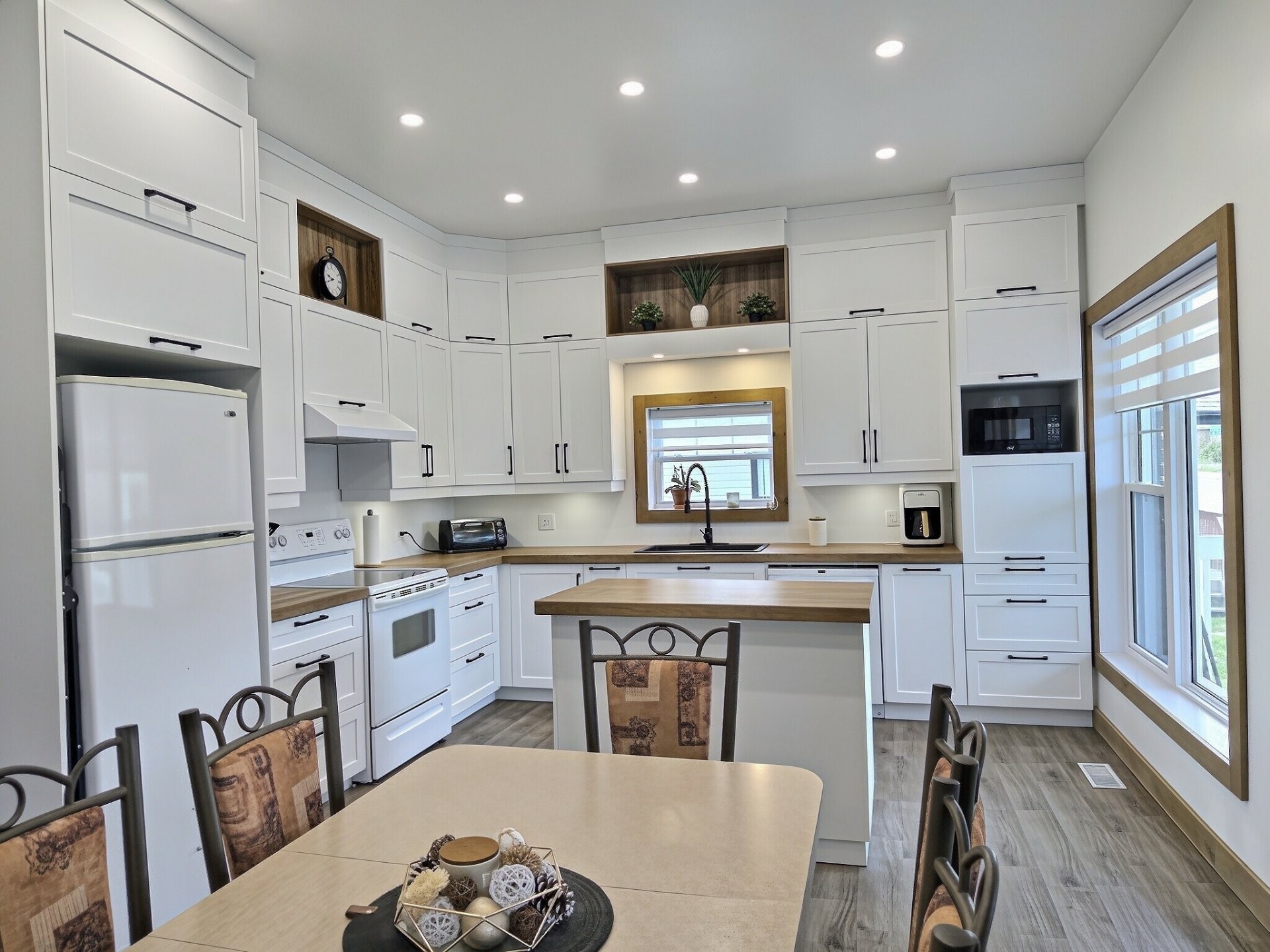 









50


Rue Notre-Dame E.

,
Lorrainville,




QC
J0Z2R0

