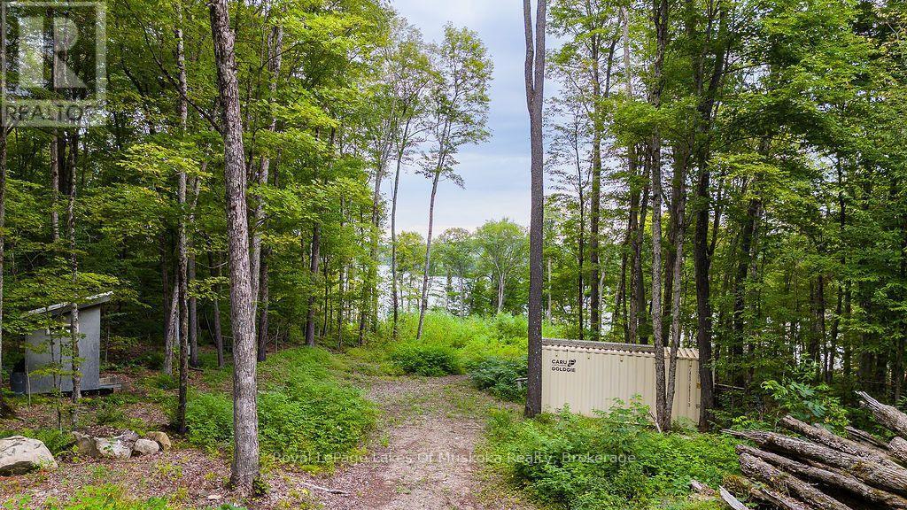 












F - 790 GARAGE ROAD

,
Armour,







Ontario
P0A1C0

