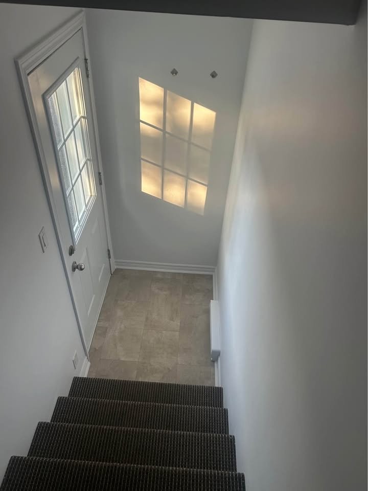 









20


7e Avenue

, D,
Beauharnois,




QC
J6N0G6

