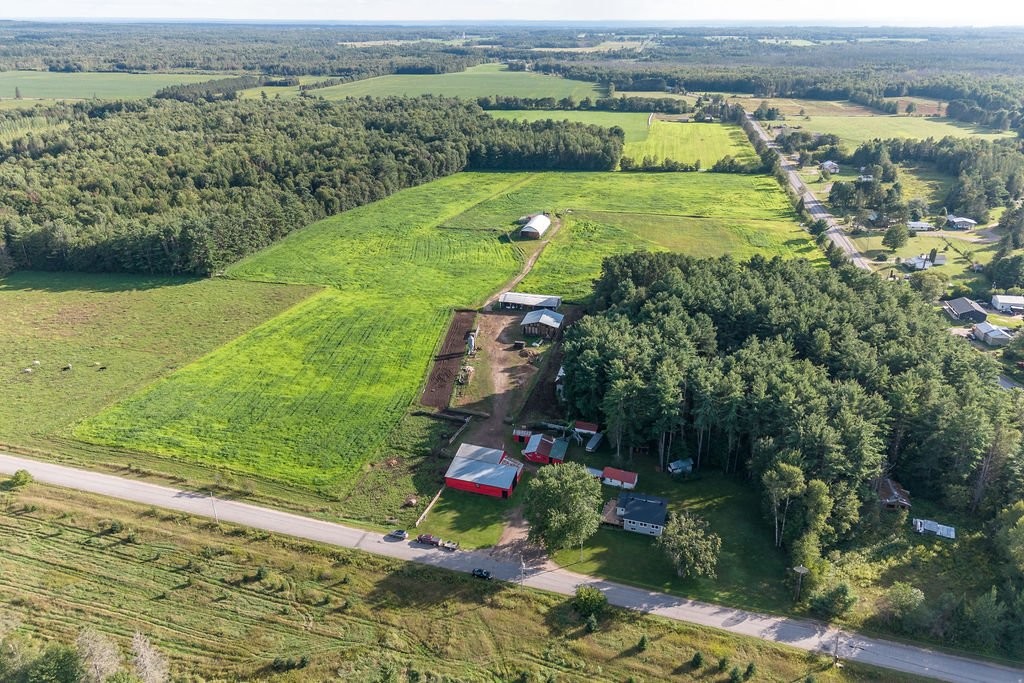 









195


Ch. Wesley

,
Clarendon,







QC
J0X2Y0

