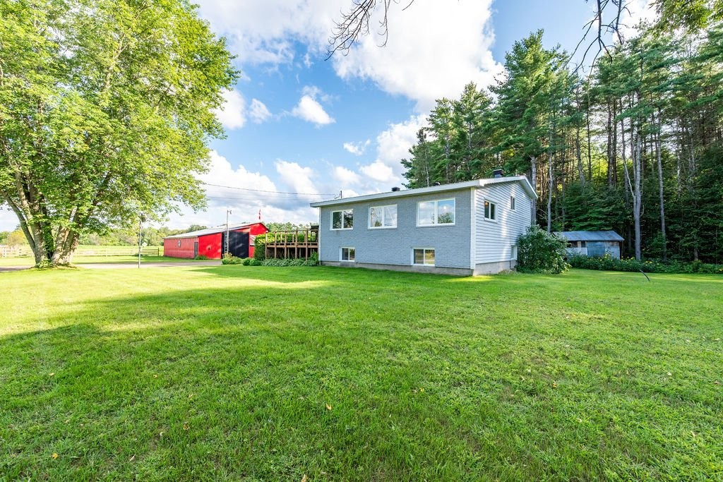 









195


Ch. Wesley

,
Clarendon,







QC
J0X2Y0

