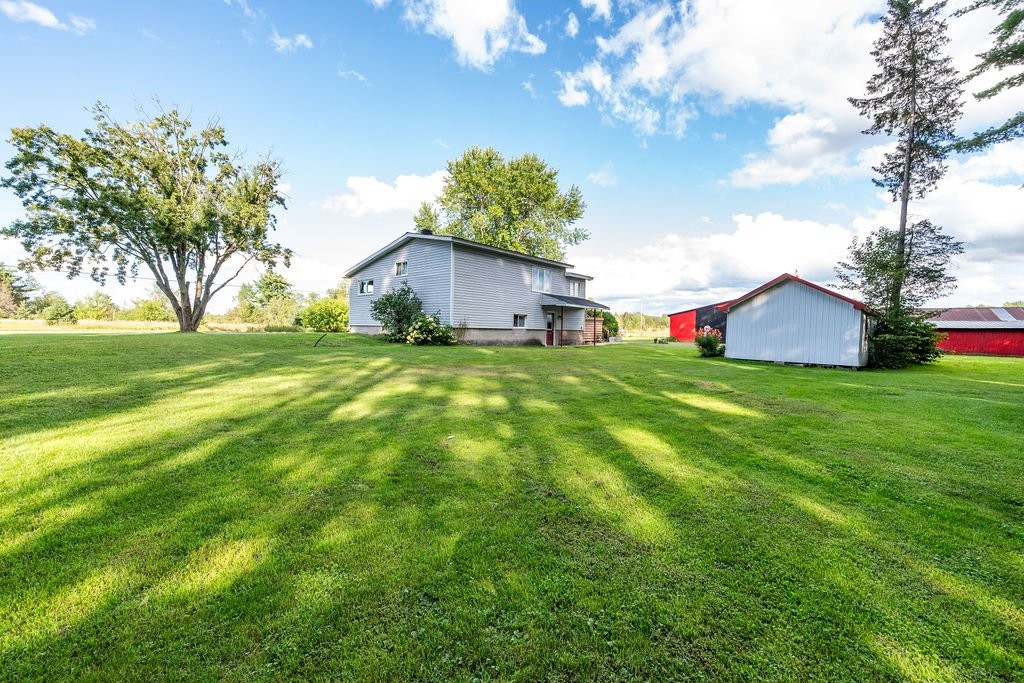 









195


Ch. Wesley

,
Clarendon,







QC
J0X2Y0


