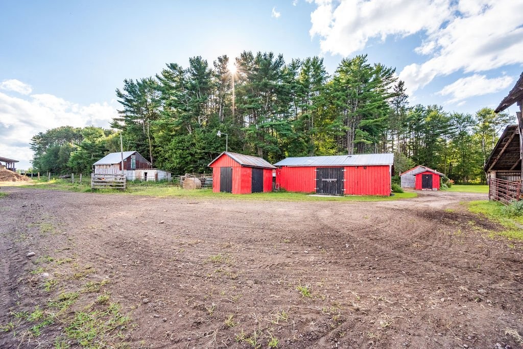 









195


Ch. Wesley

,
Clarendon,







QC
J0X2Y0

