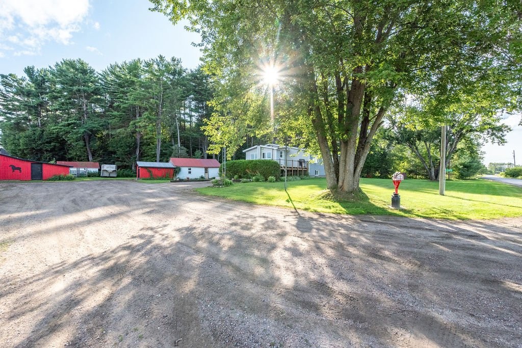 









195


Ch. Wesley

,
Clarendon,







QC
J0X2Y0

