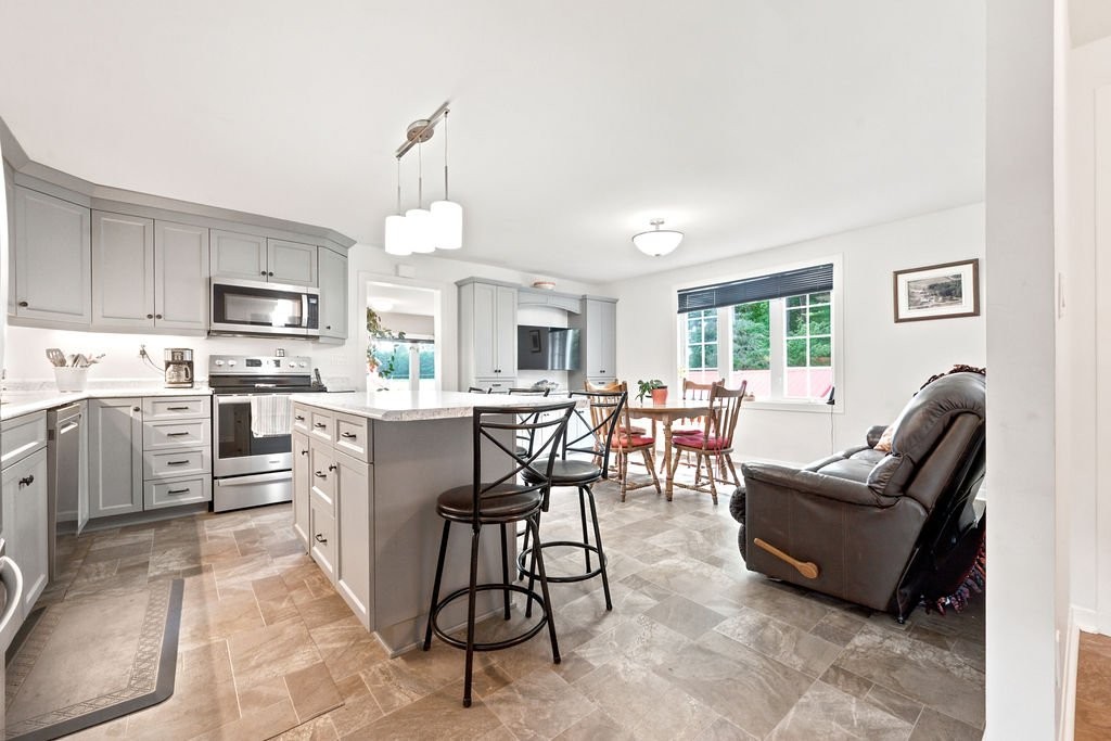 









195


Ch. Wesley

,
Clarendon,







QC
J0X2Y0


