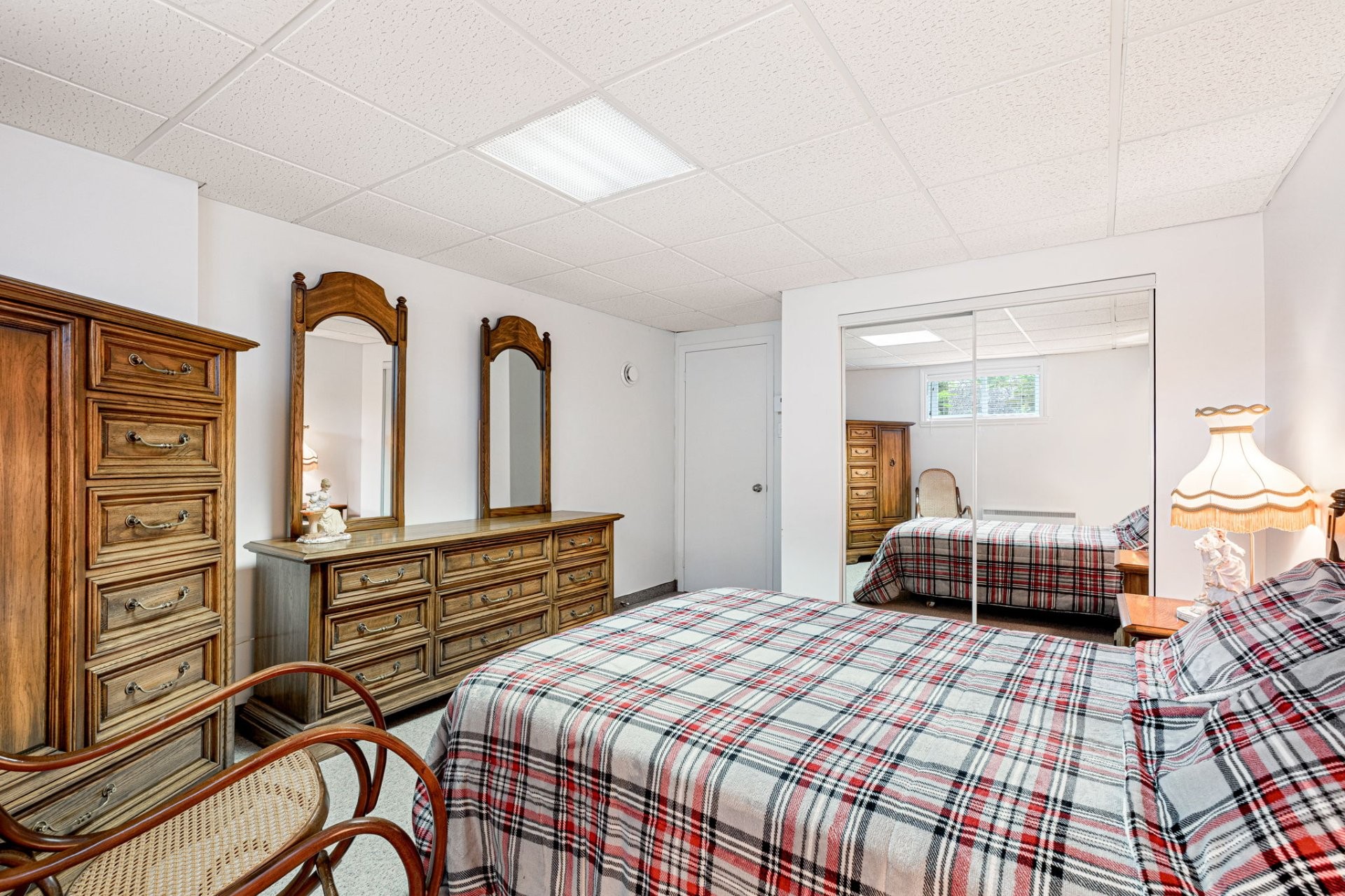 









172


Rue Charles-Primeau

,
Varennes,




QC
J3X1W6

