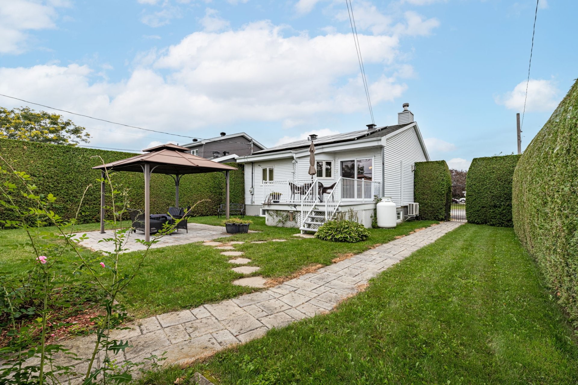 









172


Rue Charles-Primeau

,
Varennes,




QC
J3X1W6

