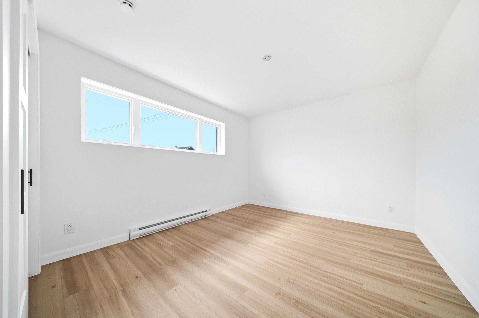 









1906


Rue Gabrielle-B.-Grimard

,
Saguenay (Chicoutimi),




QC
G7K0B4

