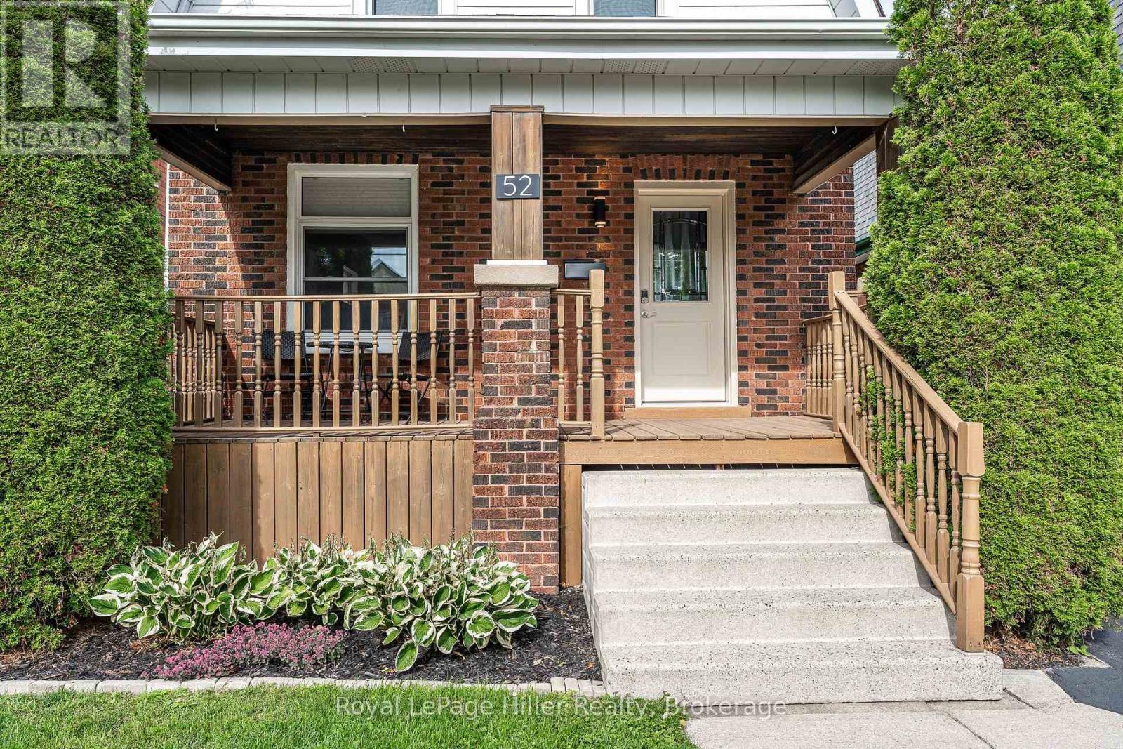 












52 TRINITY STREET

,
Stratford,




Ontario
N5A4P4

