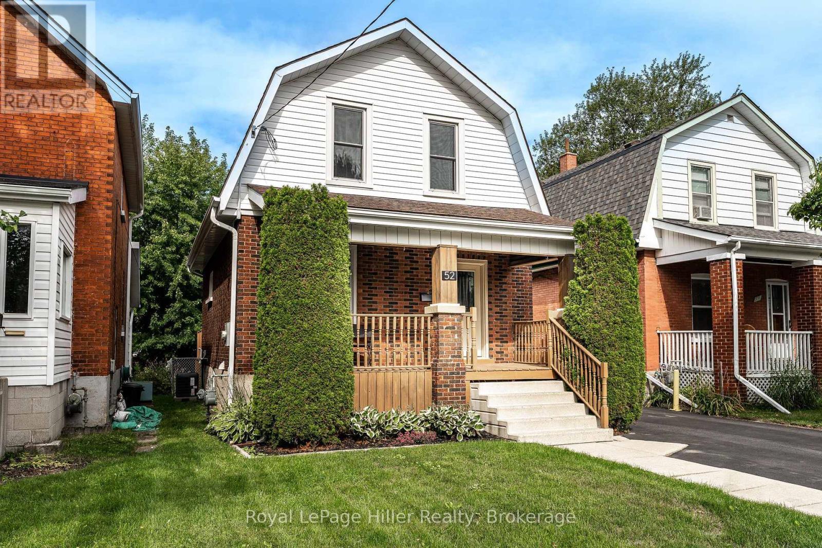 












52 TRINITY STREET

,
Stratford,




Ontario
N5A4P4

