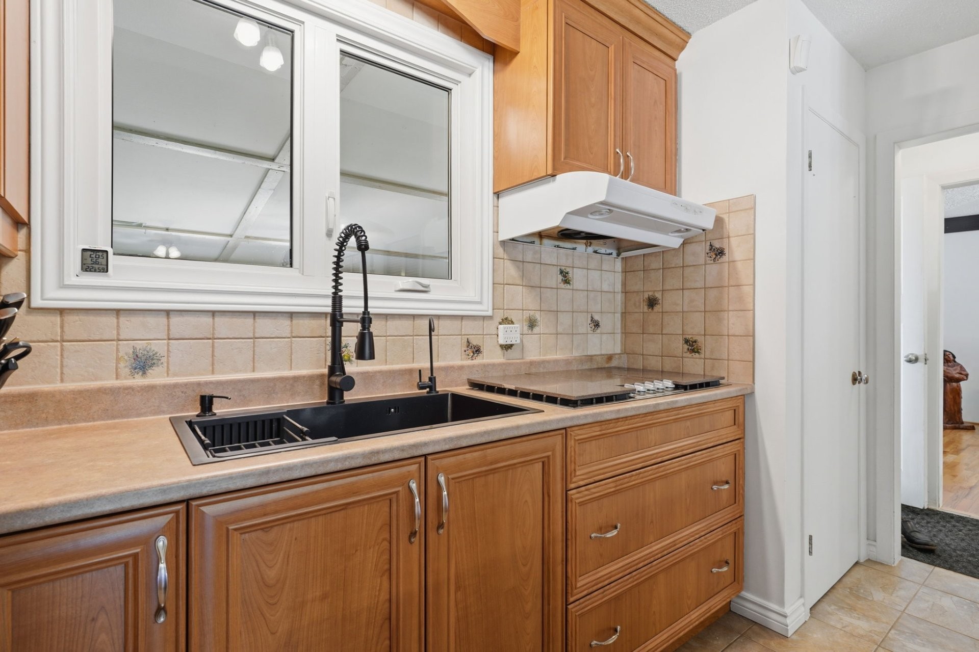 









472


Rue Lucien-Gauthier

,
Gatineau (Buckingham),




QC
J8L2T7

