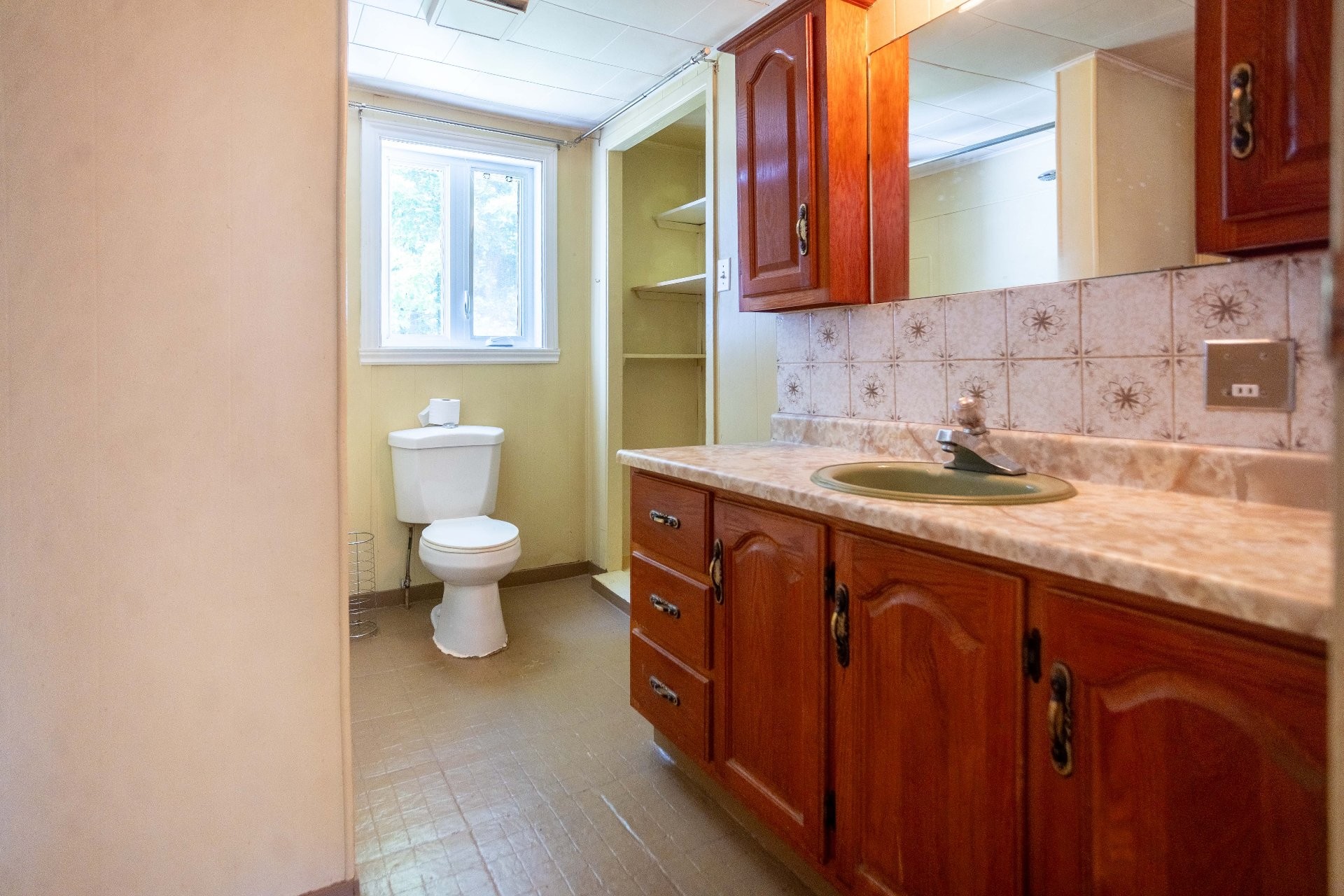 









311


Rue des Hérons

,
Notre-Dame-du-Mont-Carmel,




QC
G0X3J0

