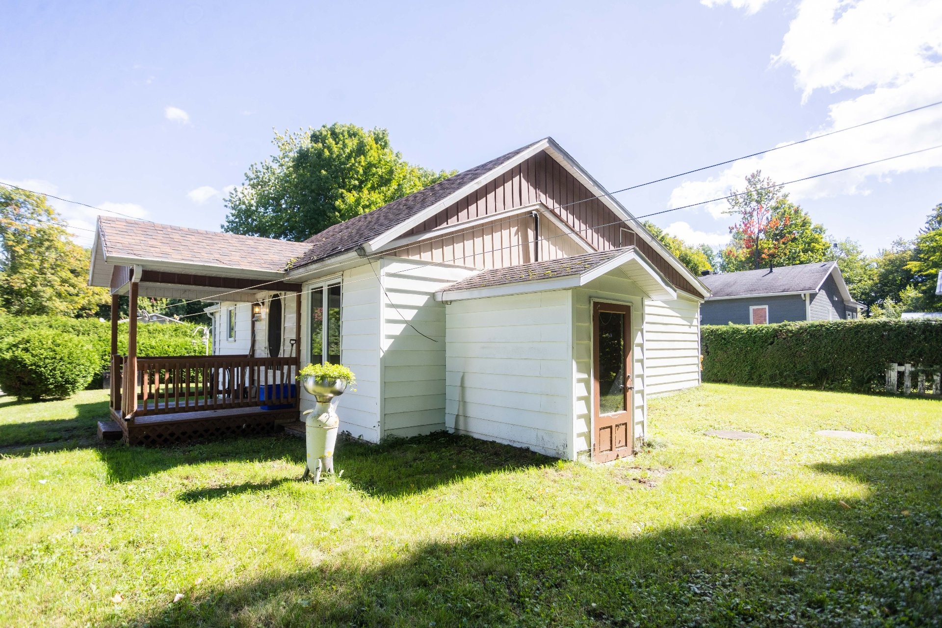 









311


Rue des Hérons

,
Notre-Dame-du-Mont-Carmel,




QC
G0X3J0

