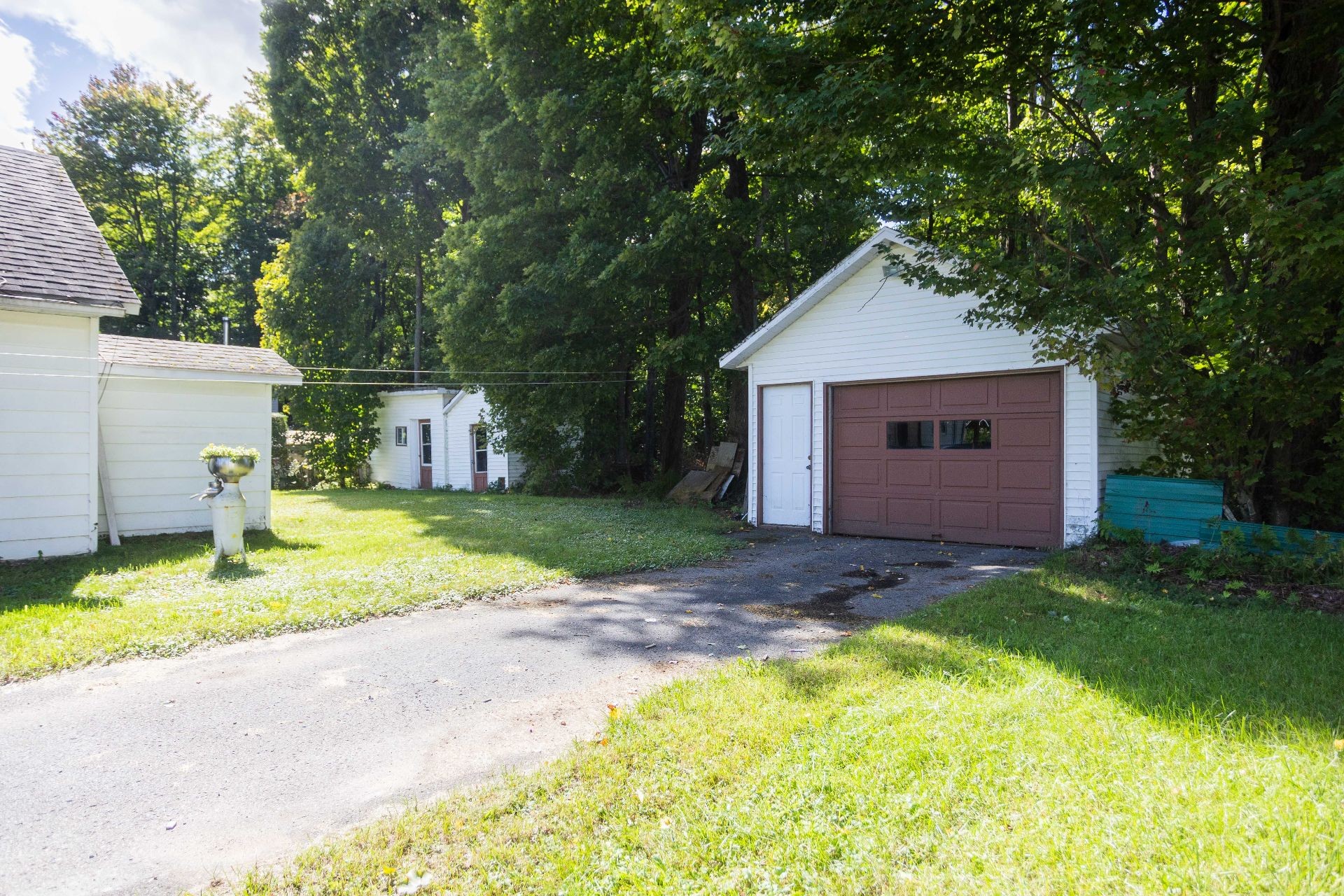 









311


Rue des Hérons

,
Notre-Dame-du-Mont-Carmel,




QC
G0X3J0


