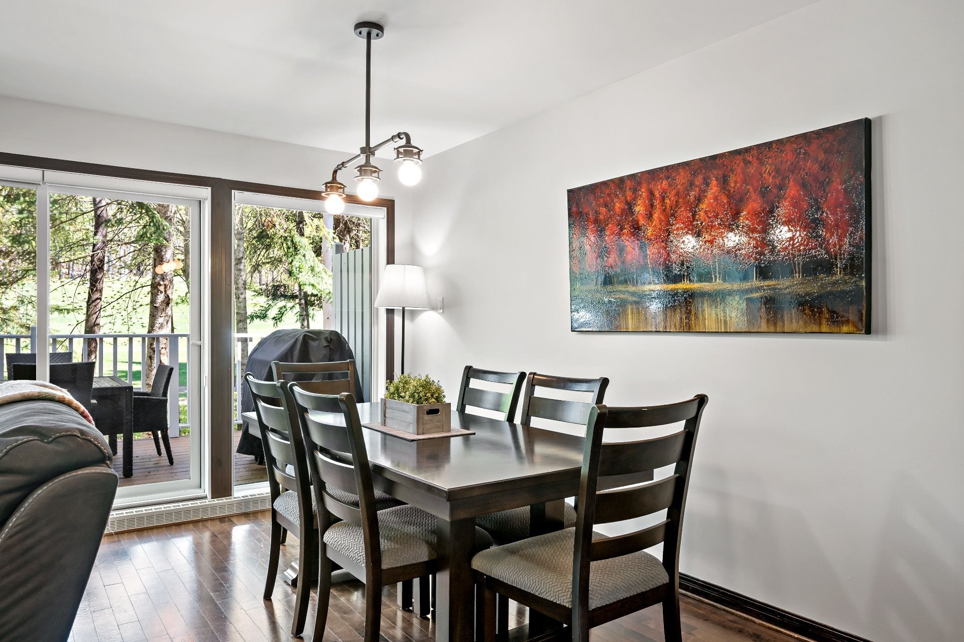 









214


Allée Boréalis

,
Mont-Tremblant,




QC
J8E0A4

