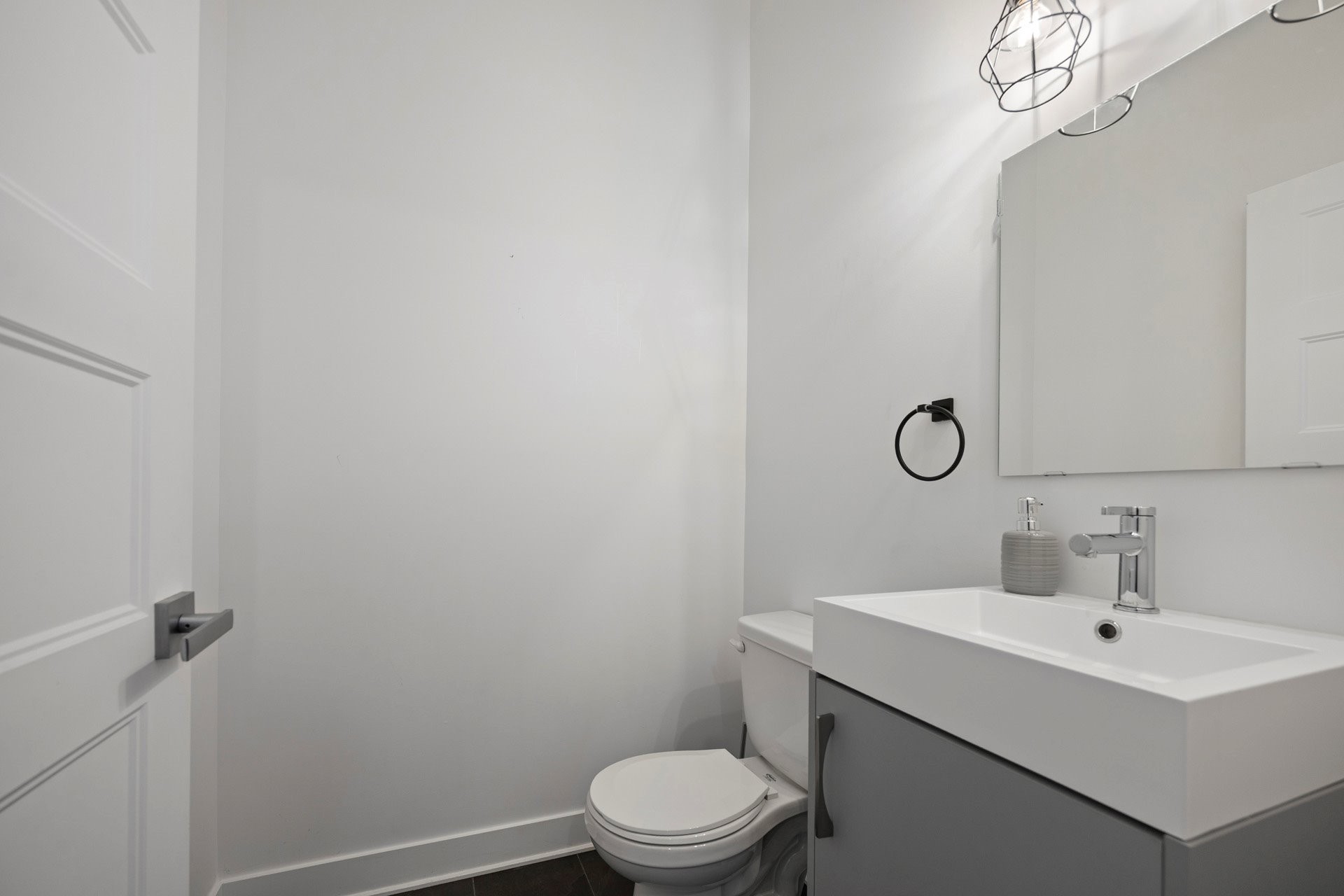 









27


Rue Rodolphe-Brien

,
Rigaud,




QC
J0P1P0

