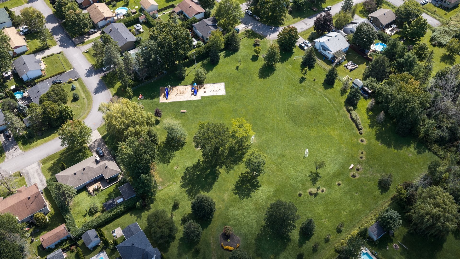 









27


Rue Rodolphe-Brien

,
Rigaud,




QC
J0P1P0


