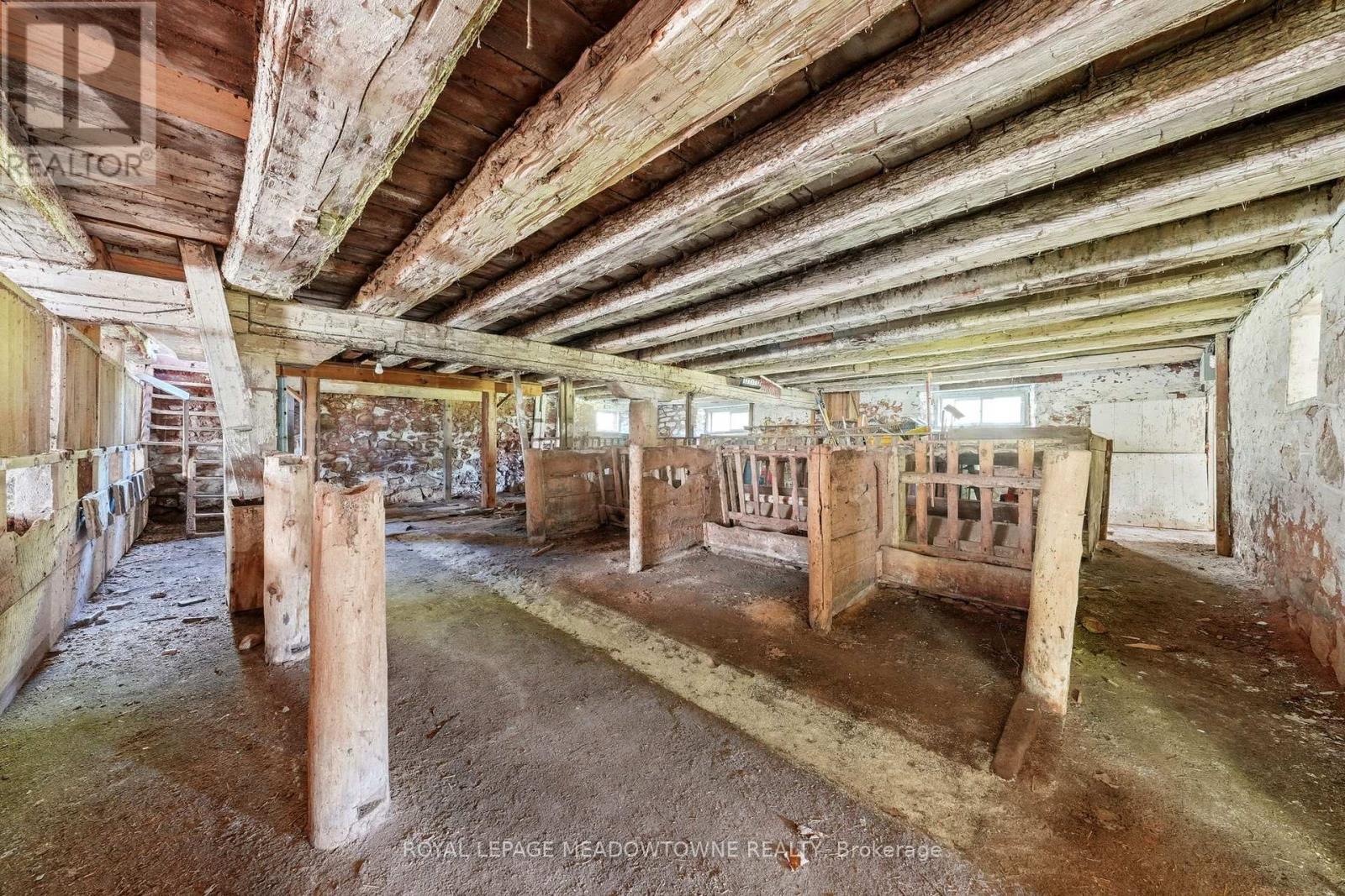 












14249 TENTH LINE

,
Halton Hills,




Ontario
L7G4S8


