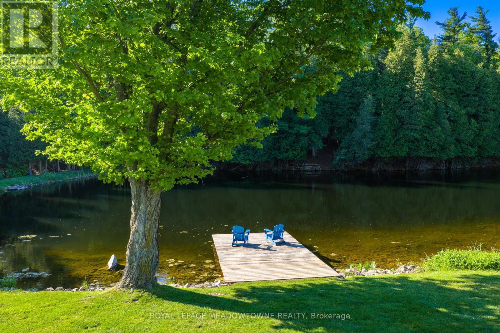 












14249 TENTH LINE

,
Halton Hills,




Ontario
L7G4S8

