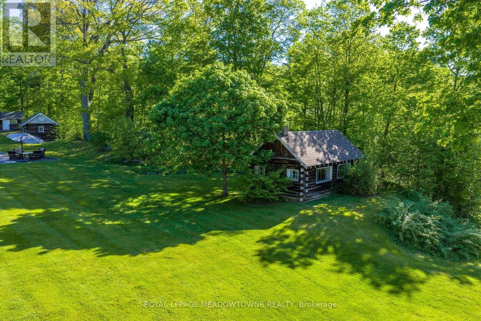 












14249 TENTH LINE

,
Halton Hills,




Ontario
L7G4S8

