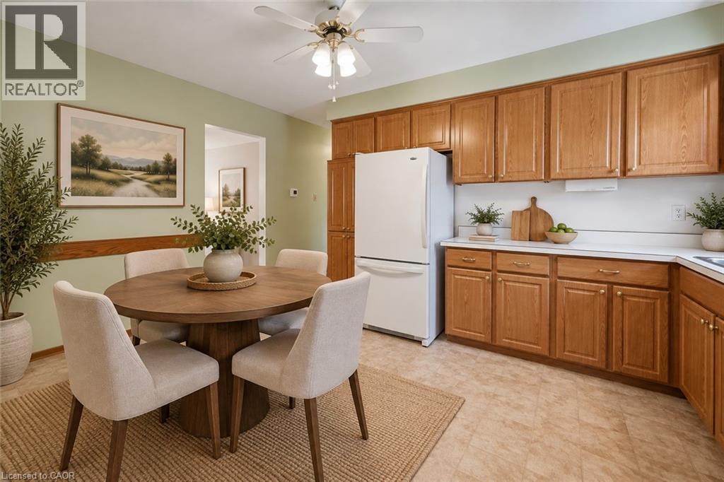 












309 TOLL GATE Boulevard

,
Waterloo,




Ontario
N2L4M5

