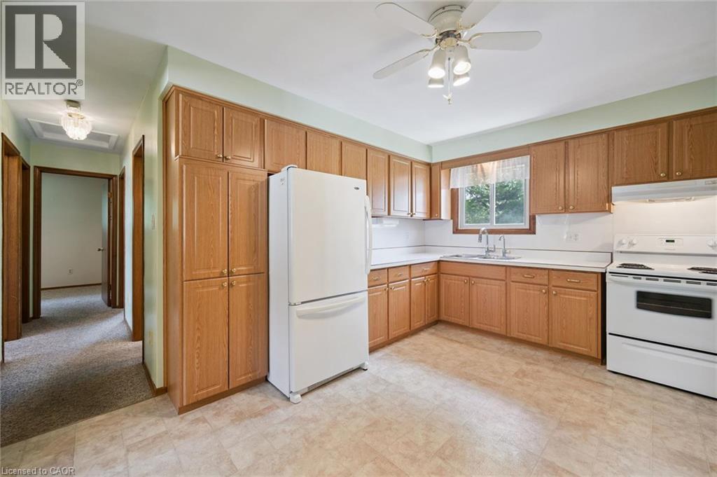 












309 TOLL GATE Boulevard

,
Waterloo,




Ontario
N2L4M5

