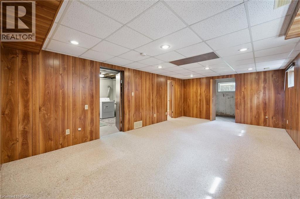 












309 TOLL GATE Boulevard

,
Waterloo,




Ontario
N2L4M5

