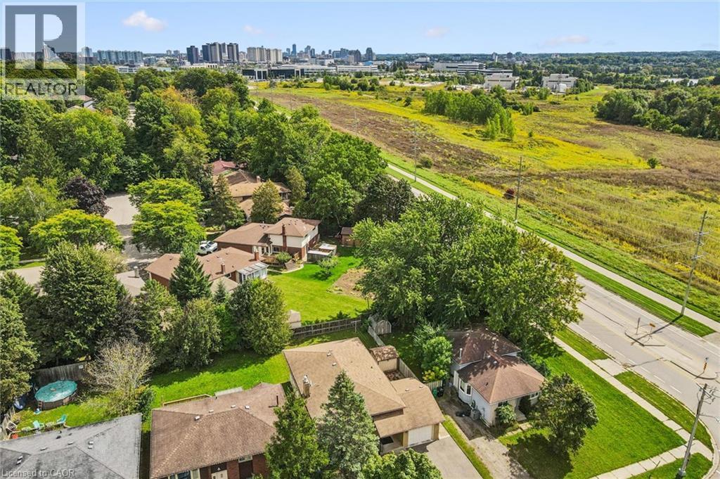 












309 TOLL GATE Boulevard

,
Waterloo,




Ontario
N2L4M5

