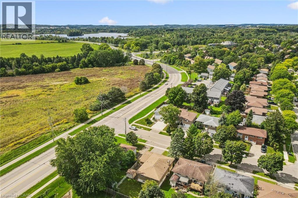 












309 TOLL GATE Boulevard

,
Waterloo,




Ontario
N2L4M5

