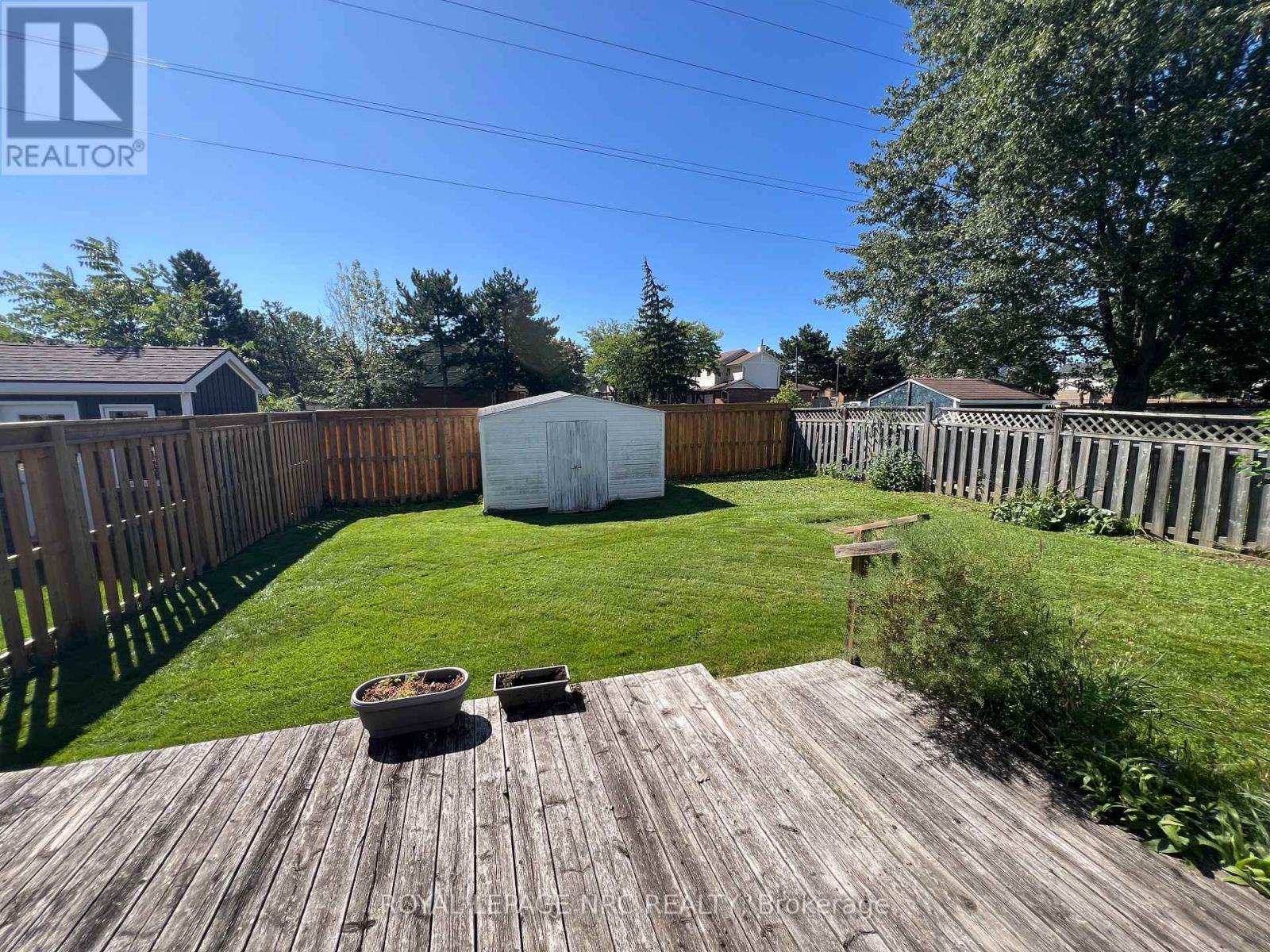 












46 ANDREA DRIVE

,
St. Catharines (Rykert/Vansickle),




Ontario
L2S3N8

