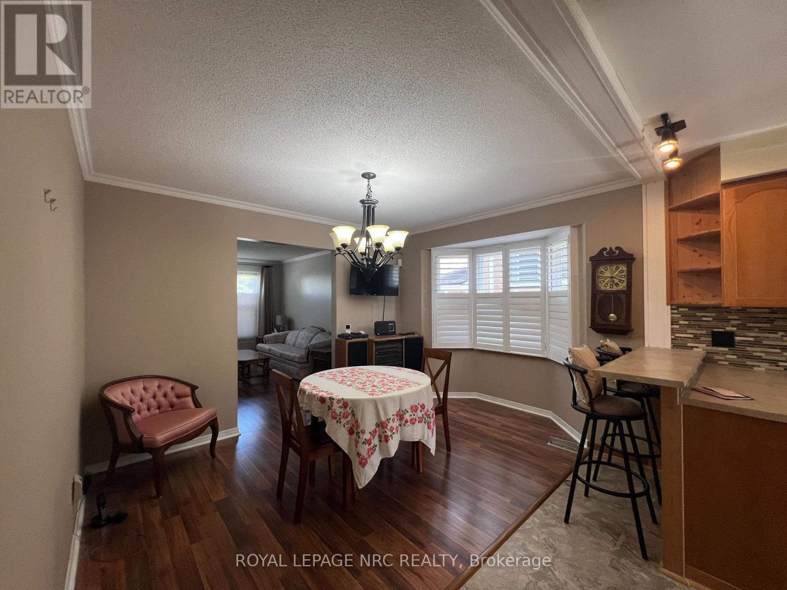 












46 ANDREA DRIVE

,
St. Catharines (Rykert/Vansickle),




Ontario
L2S3N8

