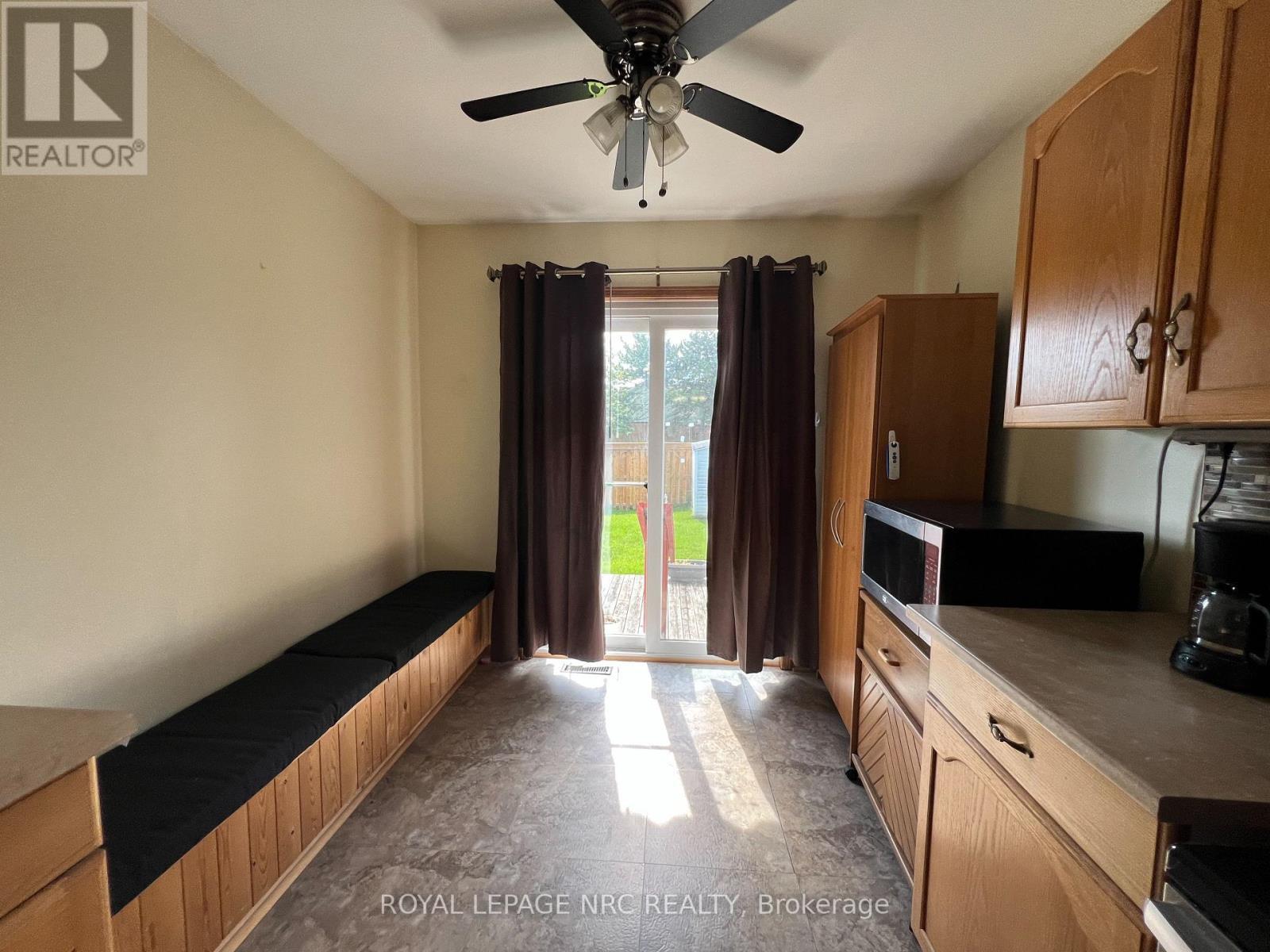 












46 ANDREA DRIVE

,
St. Catharines (Rykert/Vansickle),




Ontario
L2S3N8

