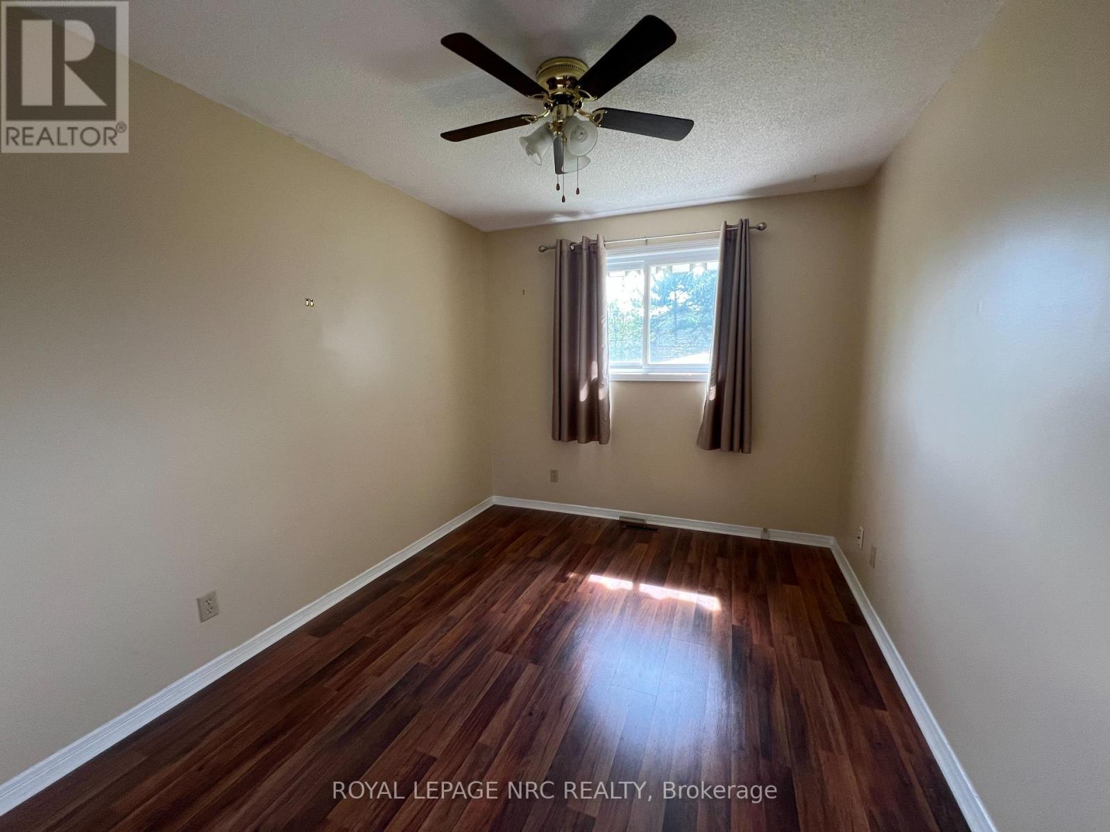 












46 ANDREA DRIVE

,
St. Catharines (Rykert/Vansickle),




Ontario
L2S3N8

