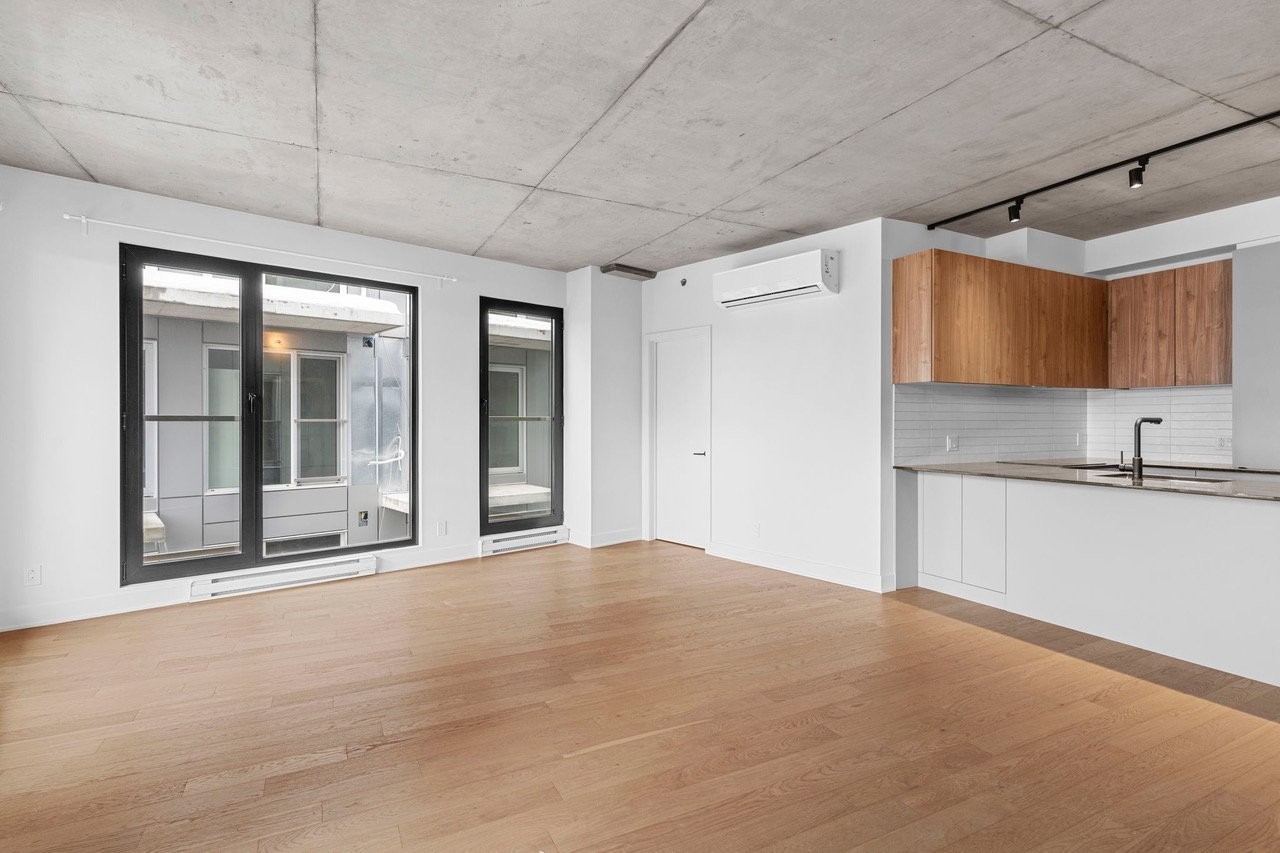 









288


Rue Richmond

, 726,
Montréal (Le Sud-Ouest),




QC
H3J0C4

