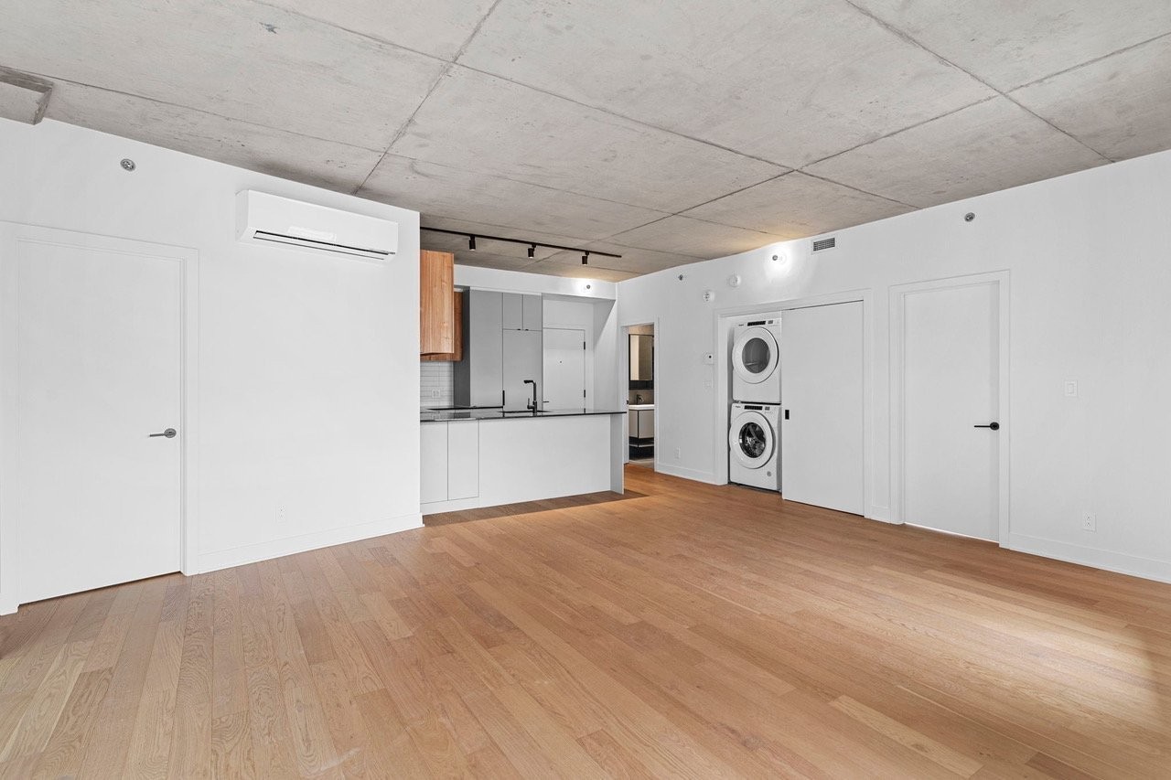 









288


Rue Richmond

, 726,
Montréal (Le Sud-Ouest),




QC
H3J0C4

