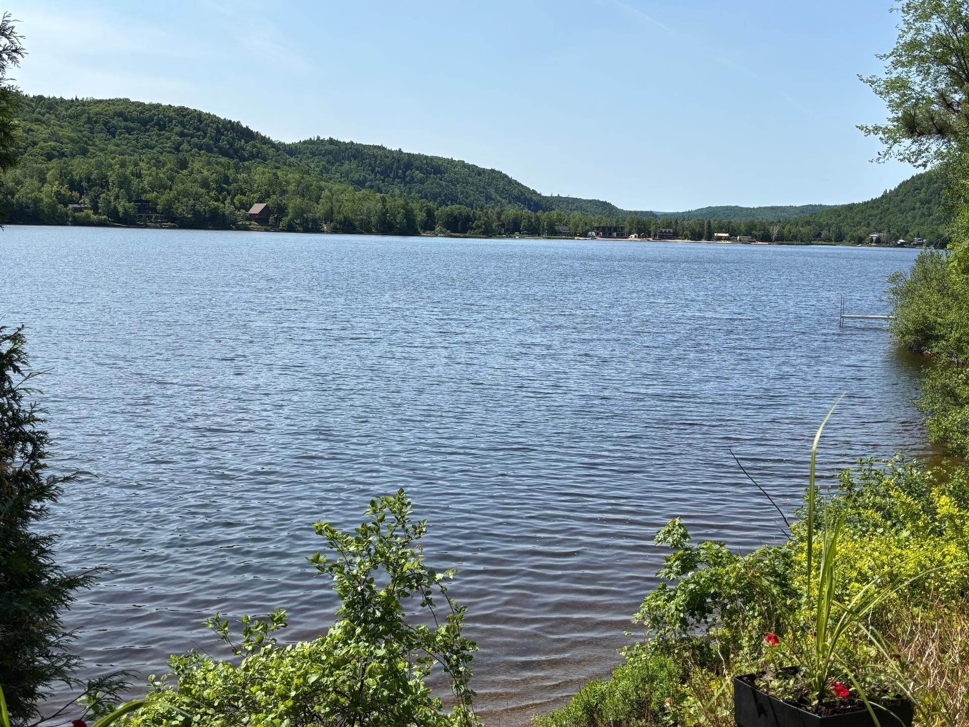 









2020


Ch. du Lac-Ste-Rose N.

,
Mandeville,




QC
J0K1L0


