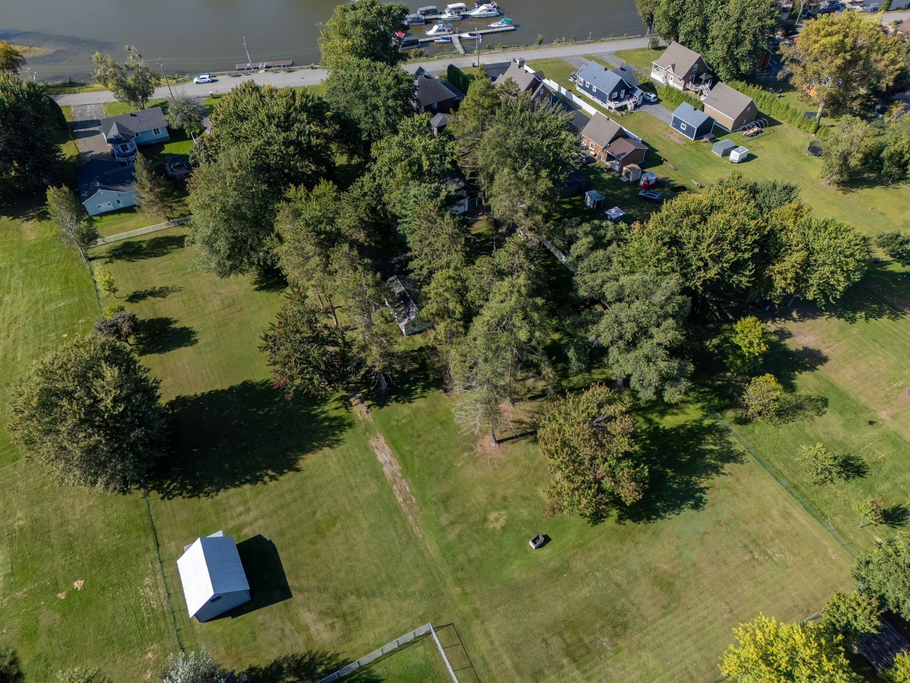 









250


Rg de l'Île

,
Pierreville,




QC
J0G1J0

