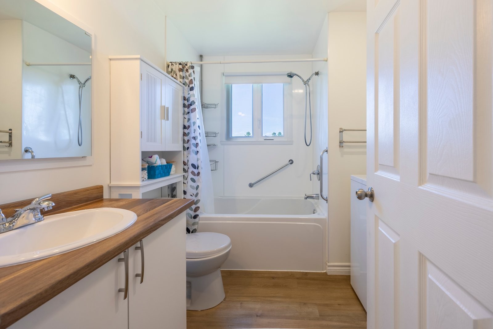 









271


Rg Barthélemy

,
Saint-Léon-le-Grand,




QC
J0K2W0

