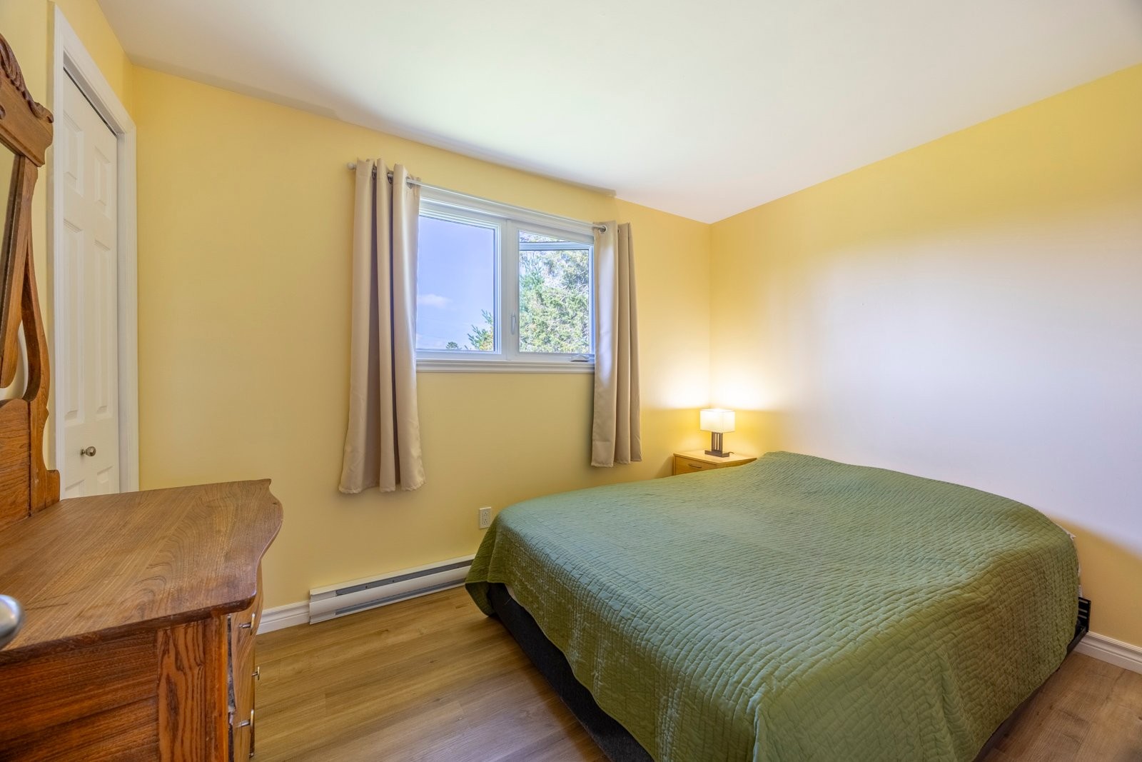 









271


Rg Barthélemy

,
Saint-Léon-le-Grand,




QC
J0K2W0

