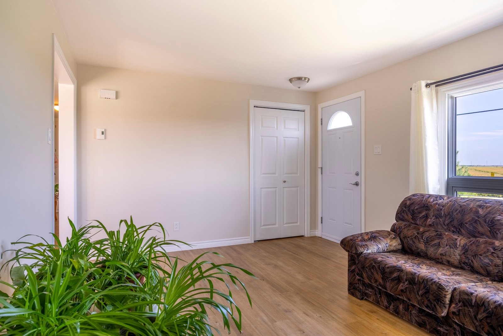 









271


Rg Barthélemy

,
Saint-Léon-le-Grand,




QC
J0K2W0

