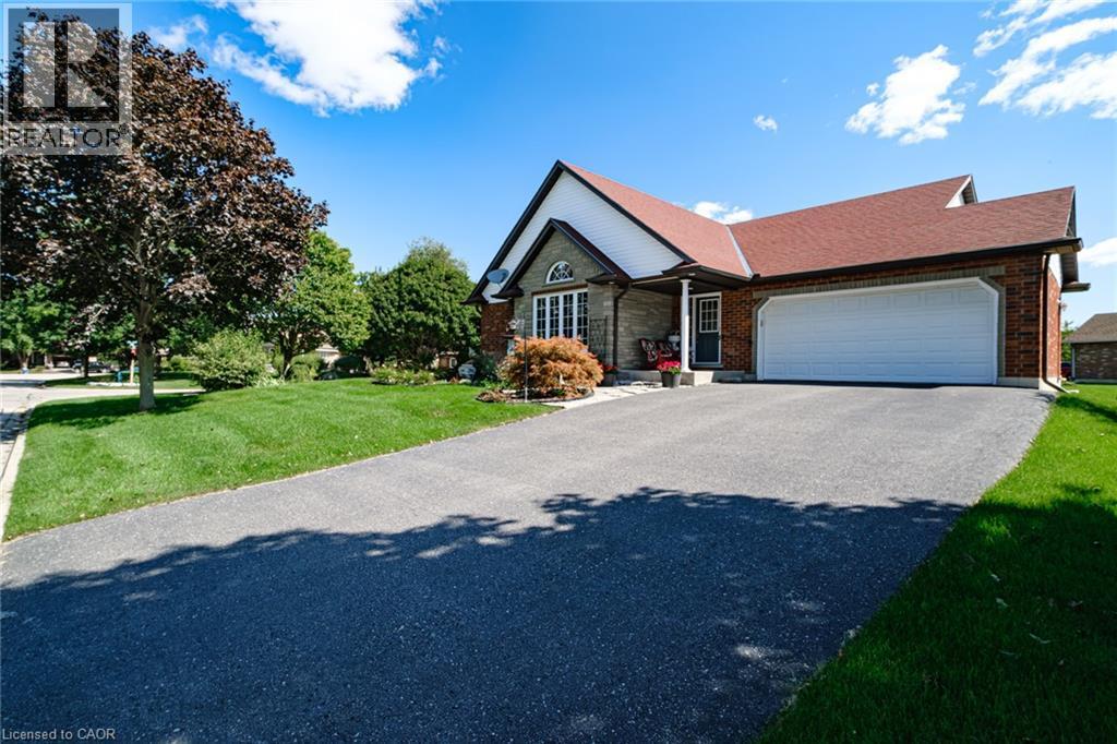 












13 COASTAL Court

,
Port Dover,




Ontario
N0A1N7

