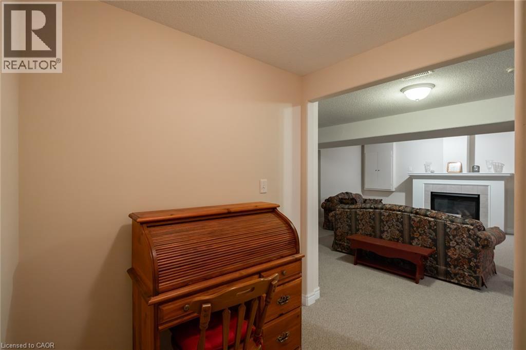












13 COASTAL Court

,
Port Dover,




Ontario
N0A1N7

