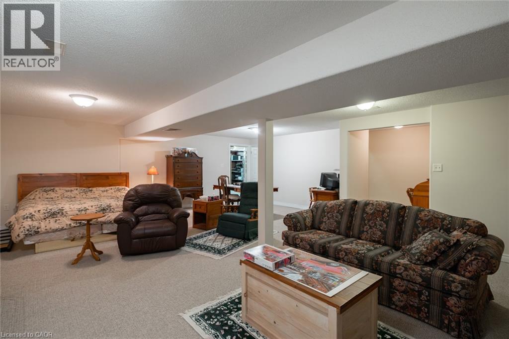 












13 COASTAL Court

,
Port Dover,




Ontario
N0A1N7

