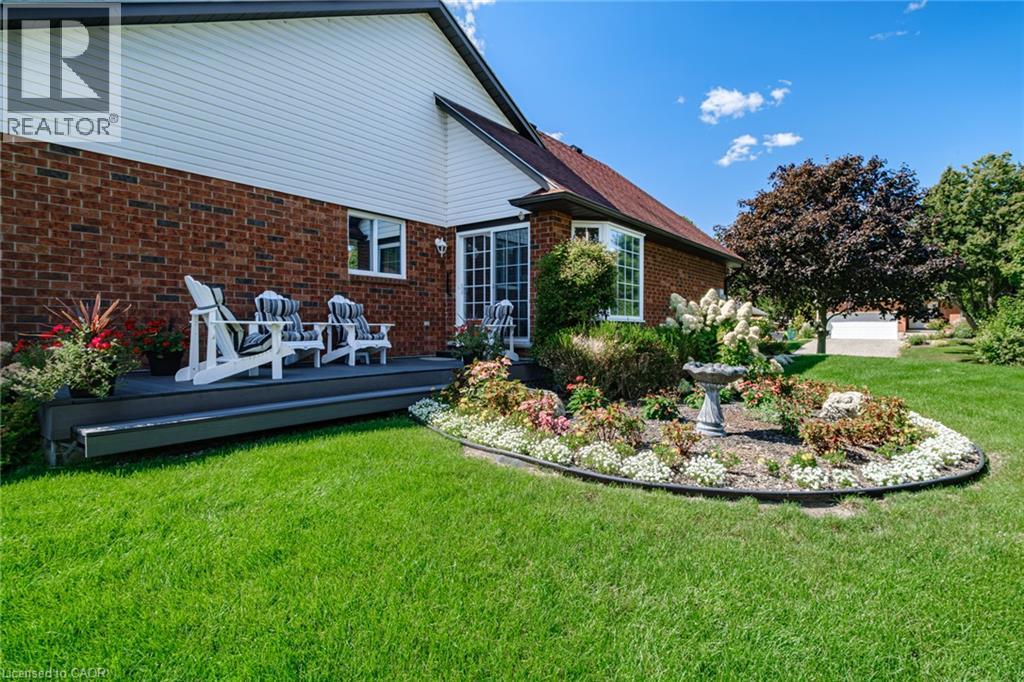 












13 COASTAL Court

,
Port Dover,




Ontario
N0A1N7

